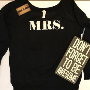 Glitter MRS 👰 Large Wideneck SweatShirt NWT